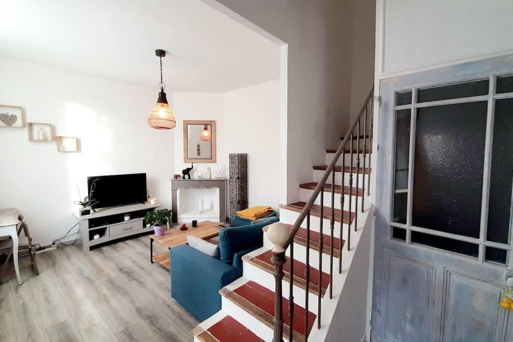 Maison Maloya 2 Chambres Avec Jardin Кавайон Екстериор снимка